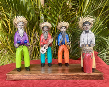 Cargar imagen en el visor de la galería, Reyes con Benito de parranda por Adrian Rodriguez